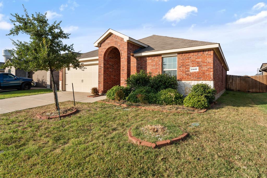 2427 Karnack Drive Property Photo 25