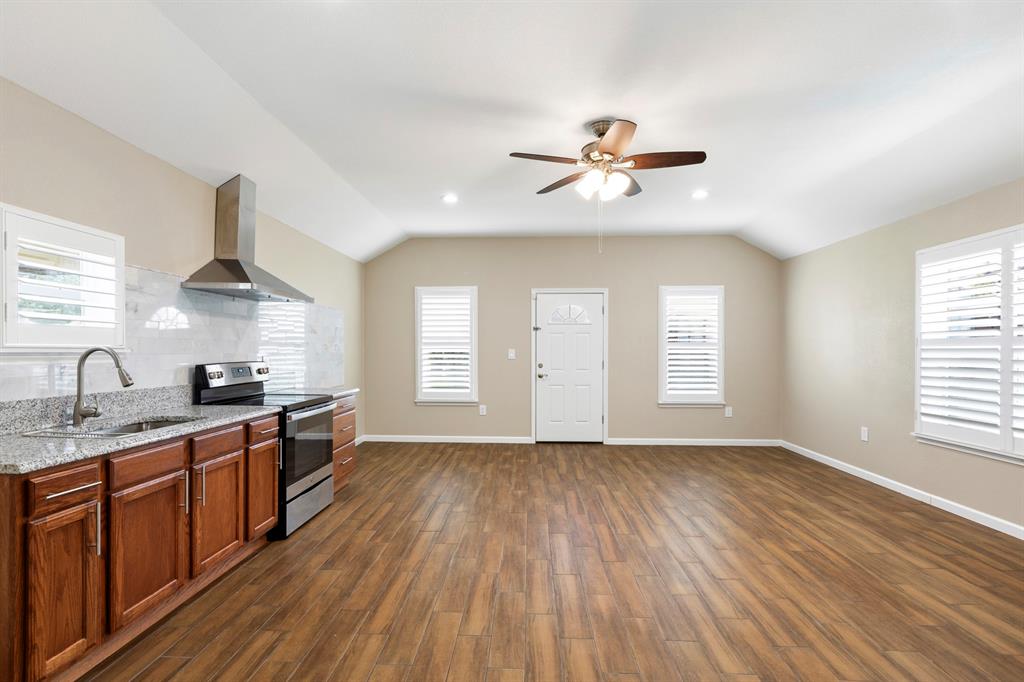 413 Hardwood Trail Property Photo 17