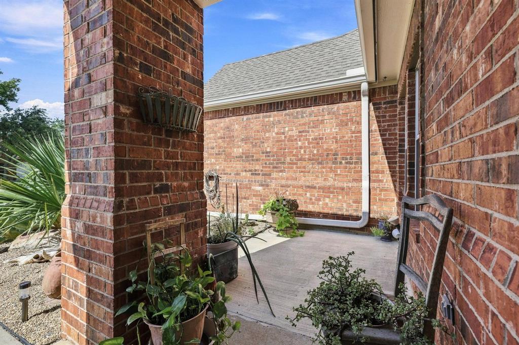 212 Autry Boulevard Property Photo 3