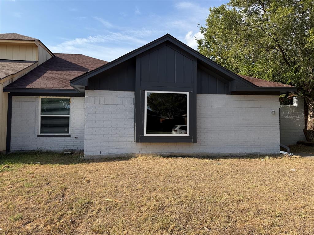10231 Ridge Oak Street Property Photo 1