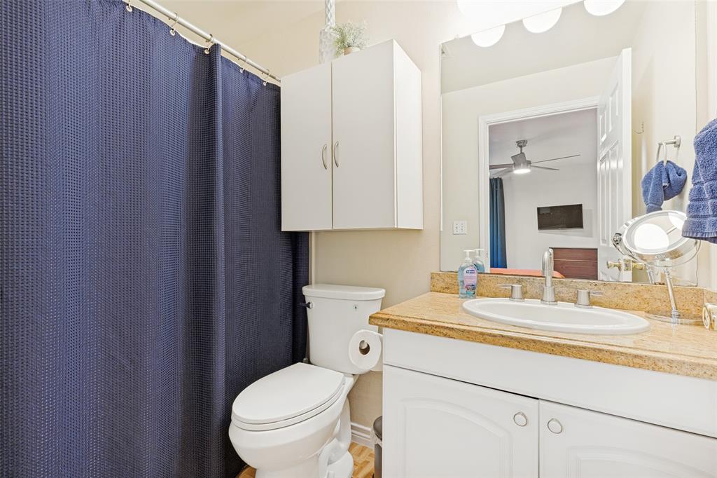 4315 Munger Avenue Property Photo 8