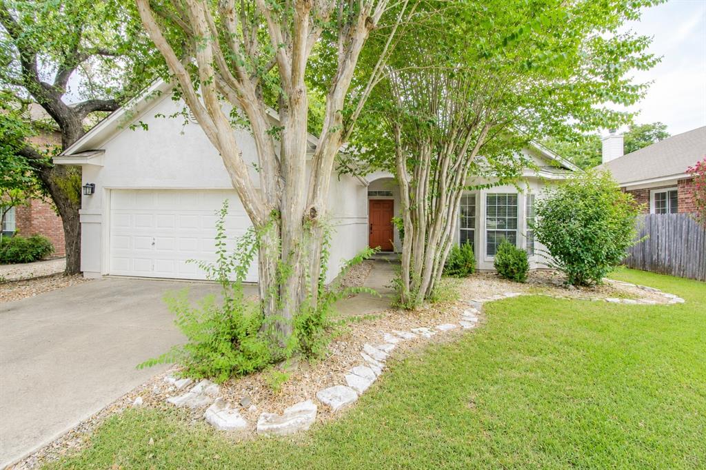 7 Nikita Drive Property Photo 1