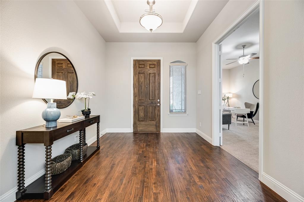 2407 Maston Drive Property Photo 3