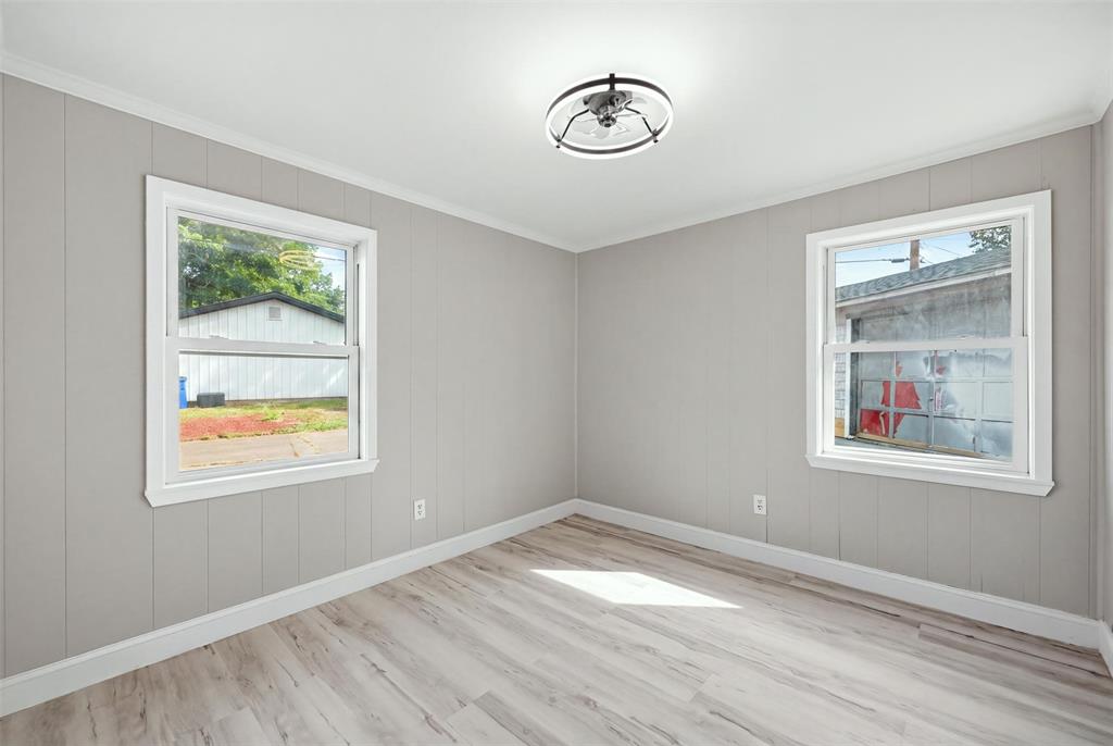 400 Hillcrest Street Property Photo 18