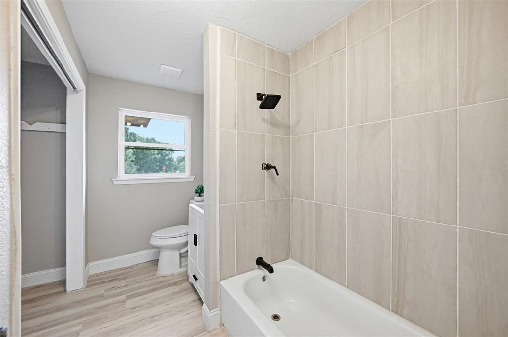 400 Hillcrest Street Property Photo 19