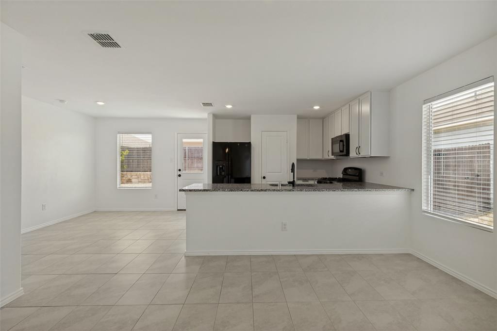 11855 Gabbro Drive Property Photo 7