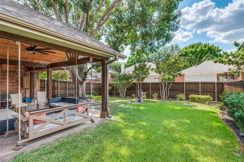 306 Tustin Court Property Photo 23
