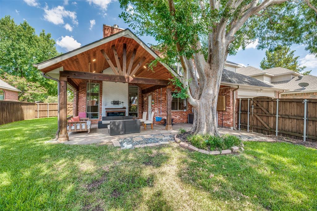 306 Tustin Court Property Photo 24