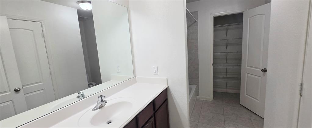 1825 Mesquite Lane Property Photo 6