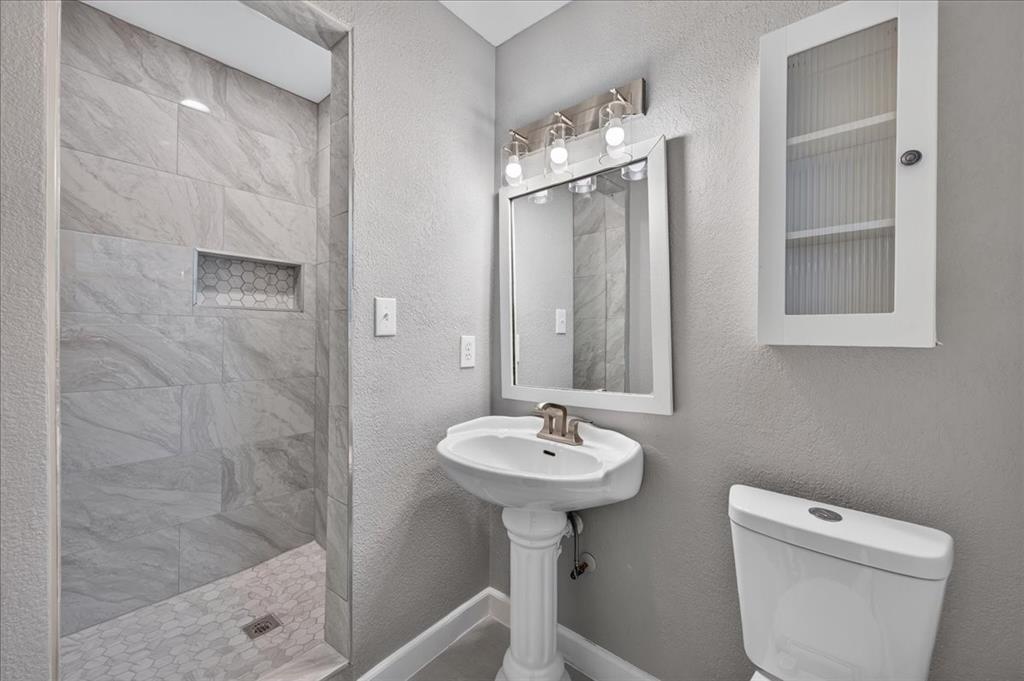 7433 Vallejo Drive Property Photo 22
