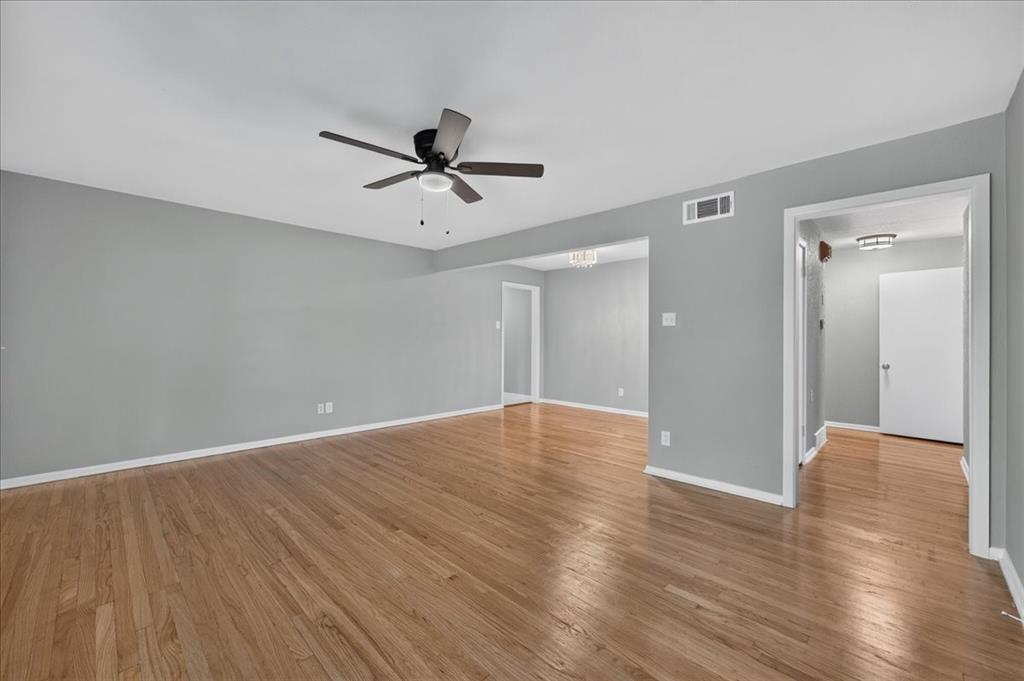 7433 Vallejo Drive Property Photo 5
