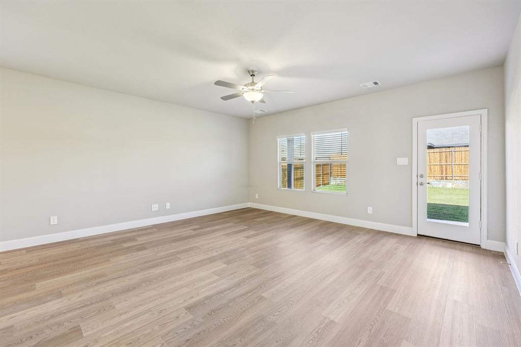 3519 Bastrop Drive Property Photo 11
