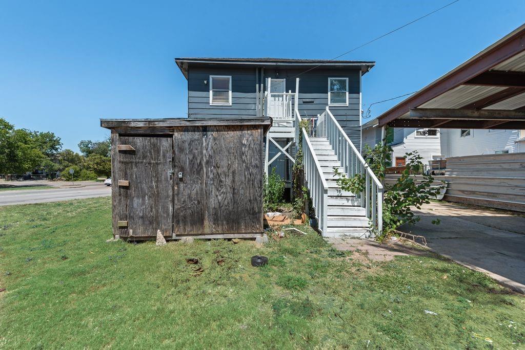 5004 E Side Avenue Property Photo 23