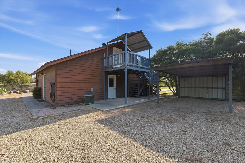 8033 Lax Drive Property Photo 8