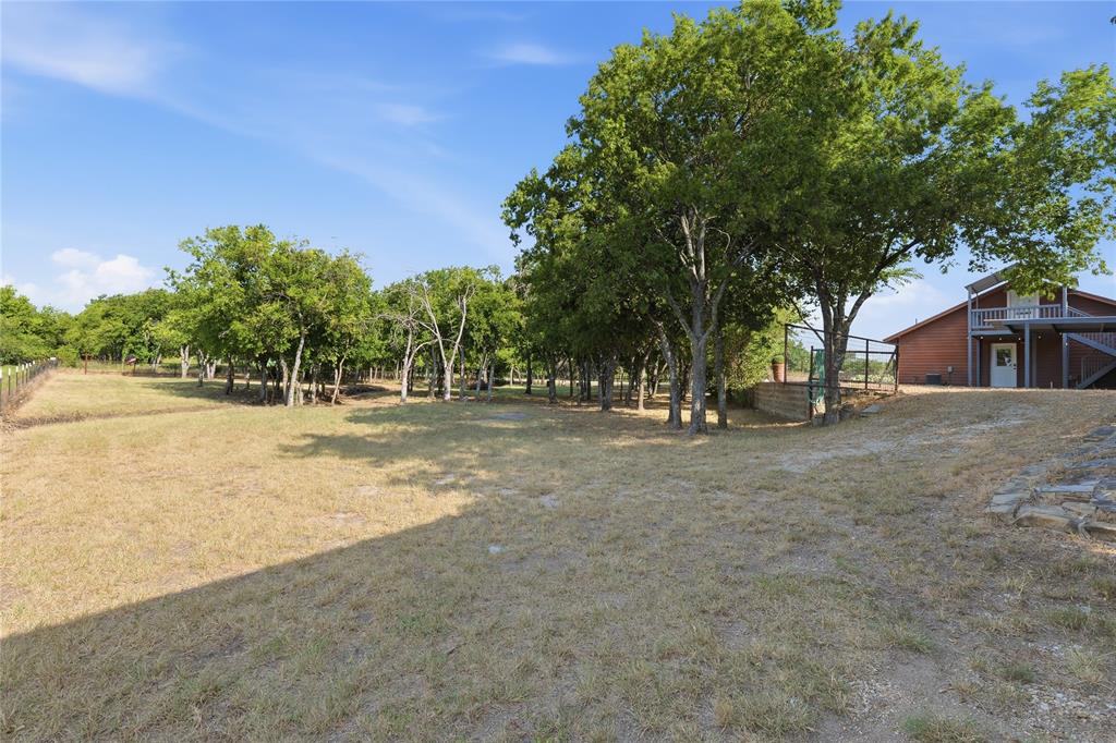 8033 Lax Drive Property Photo 14