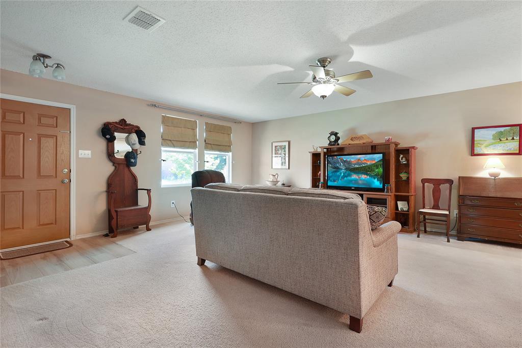 1121 Batt Masterson Drive Property Photo 5