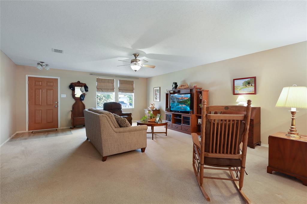 1121 Batt Masterson Drive Property Photo 6