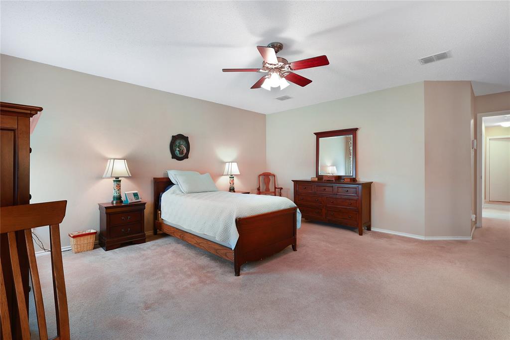 1121 Batt Masterson Drive Property Photo 17