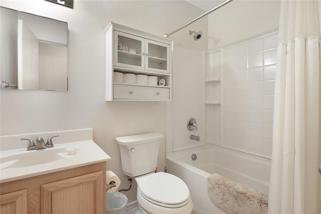 1121 Batt Masterson Drive Property Photo 23