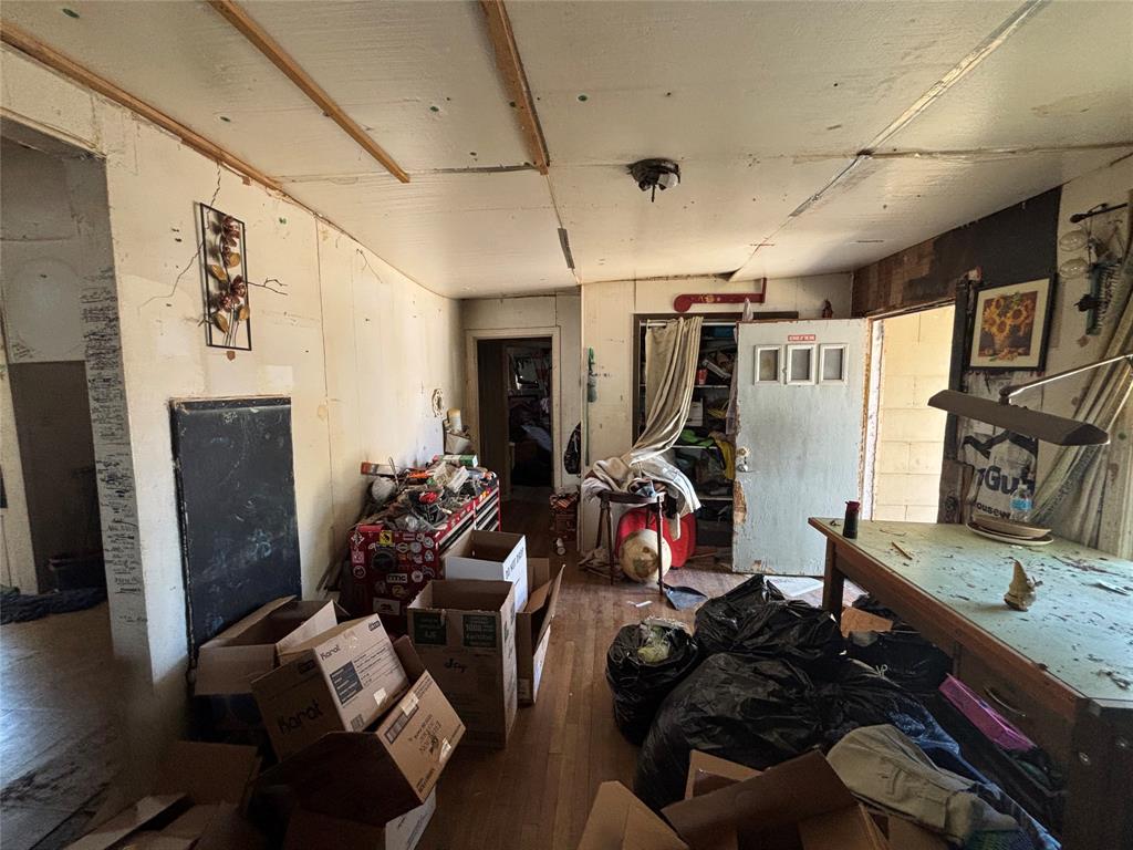 649 Avenue F Property Photo 10