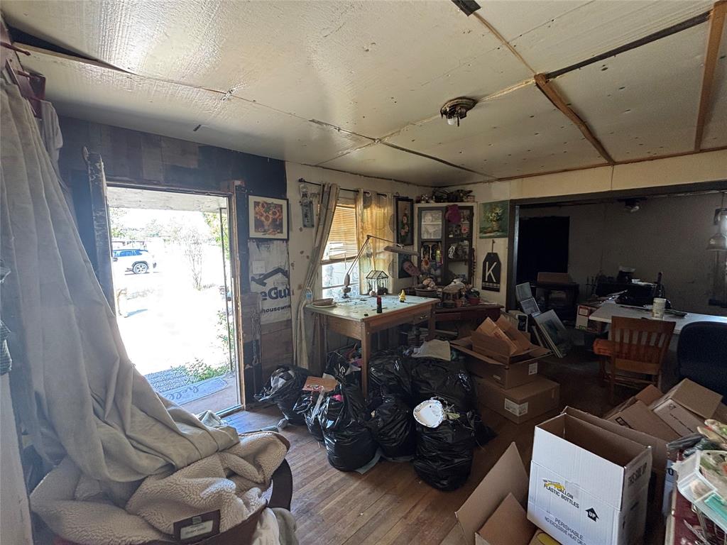 649 Avenue F Property Photo 12