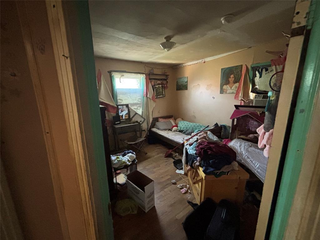 649 Avenue F Property Photo 18