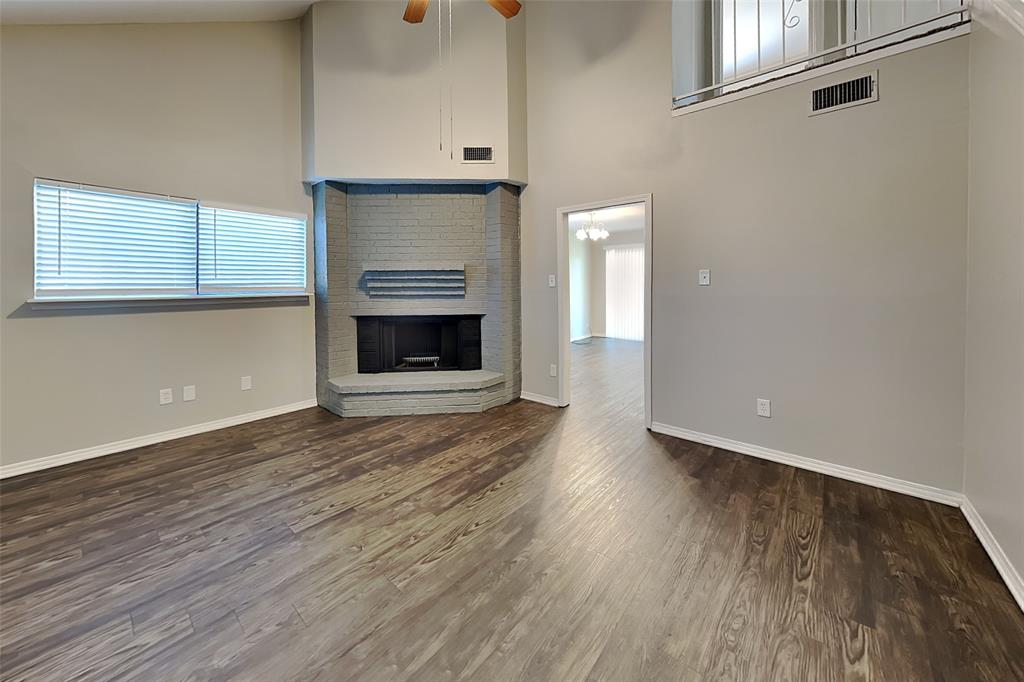 845 Whitehall Drive Property Photo 3