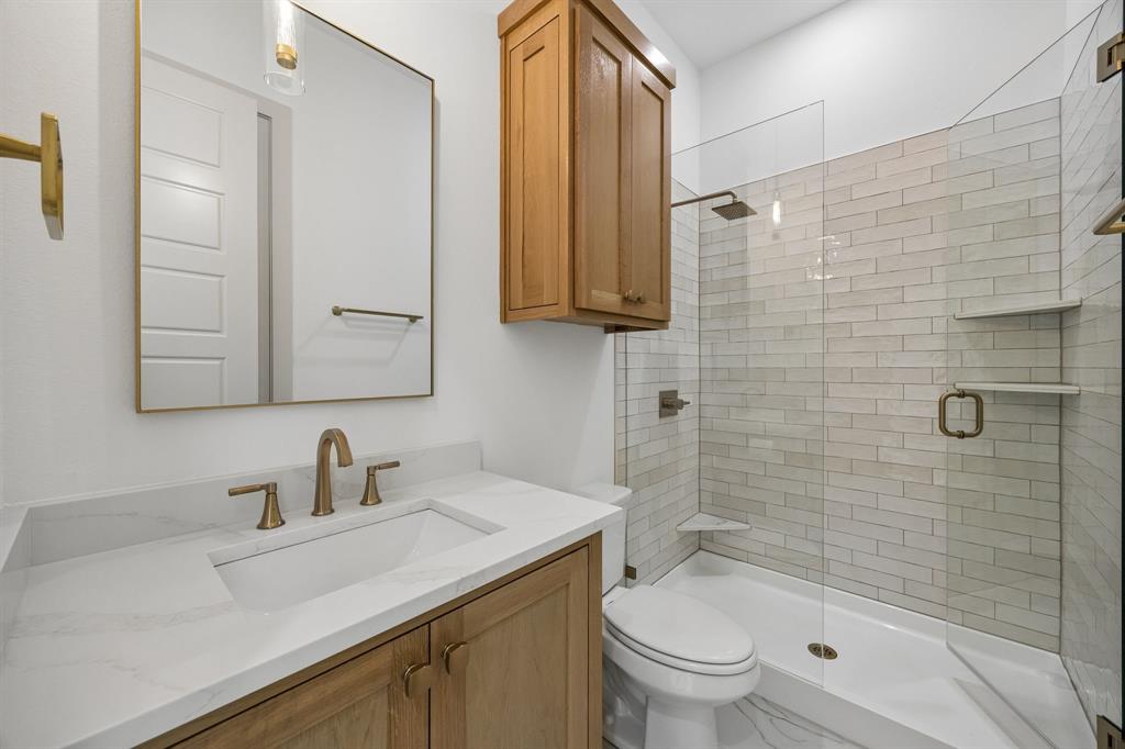9030 Lakeside Drive Property Photo 25