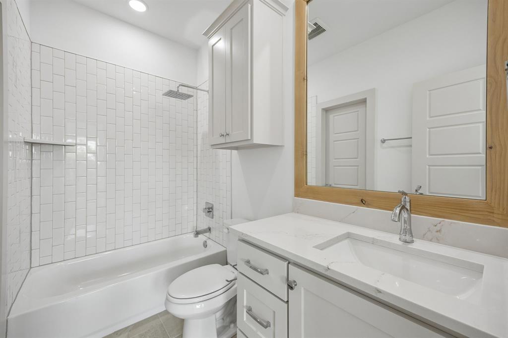 9030 Lakeside Drive Property Photo 31