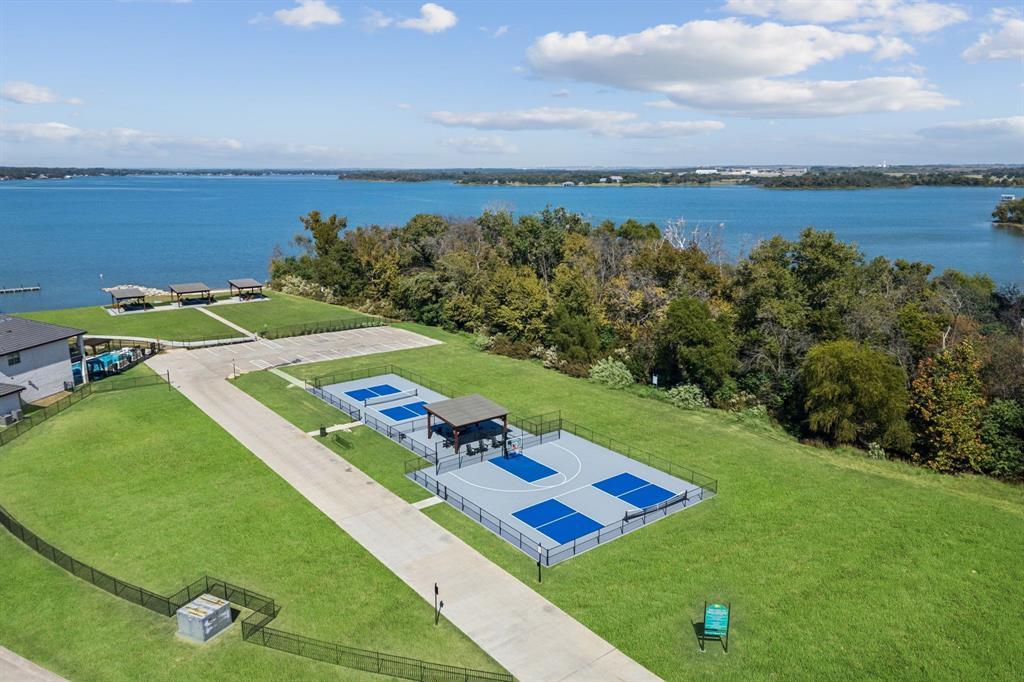 9030 Lakeside Drive Property Photo 39