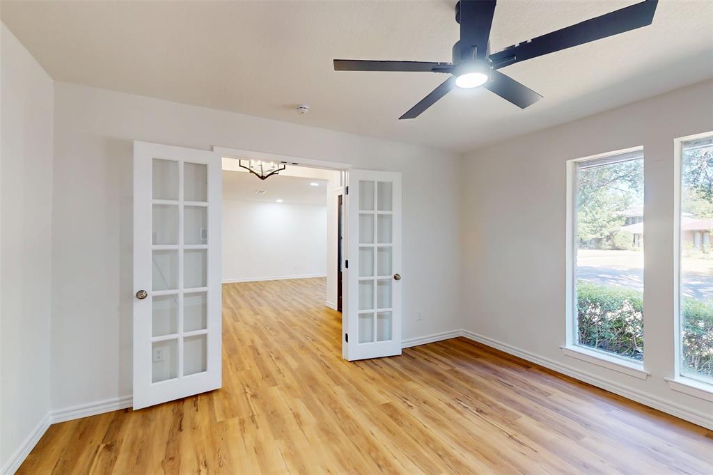 6851 Shorecrest Court Property Photo 6