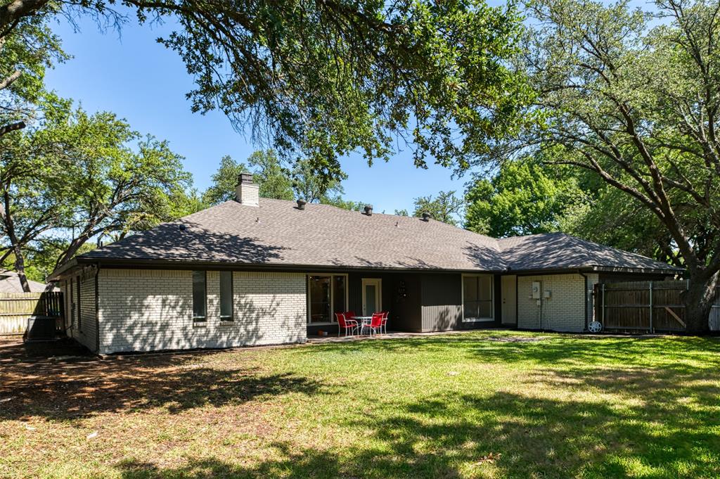 6851 Shorecrest Court Property Photo 37