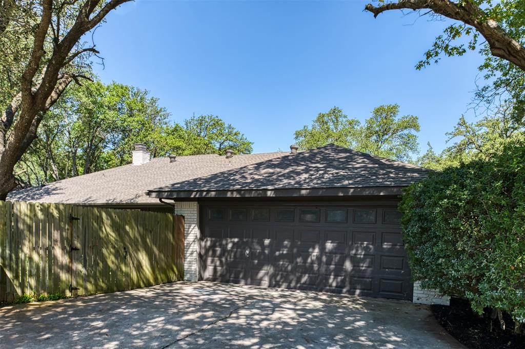 6851 Shorecrest Court Property Photo 39