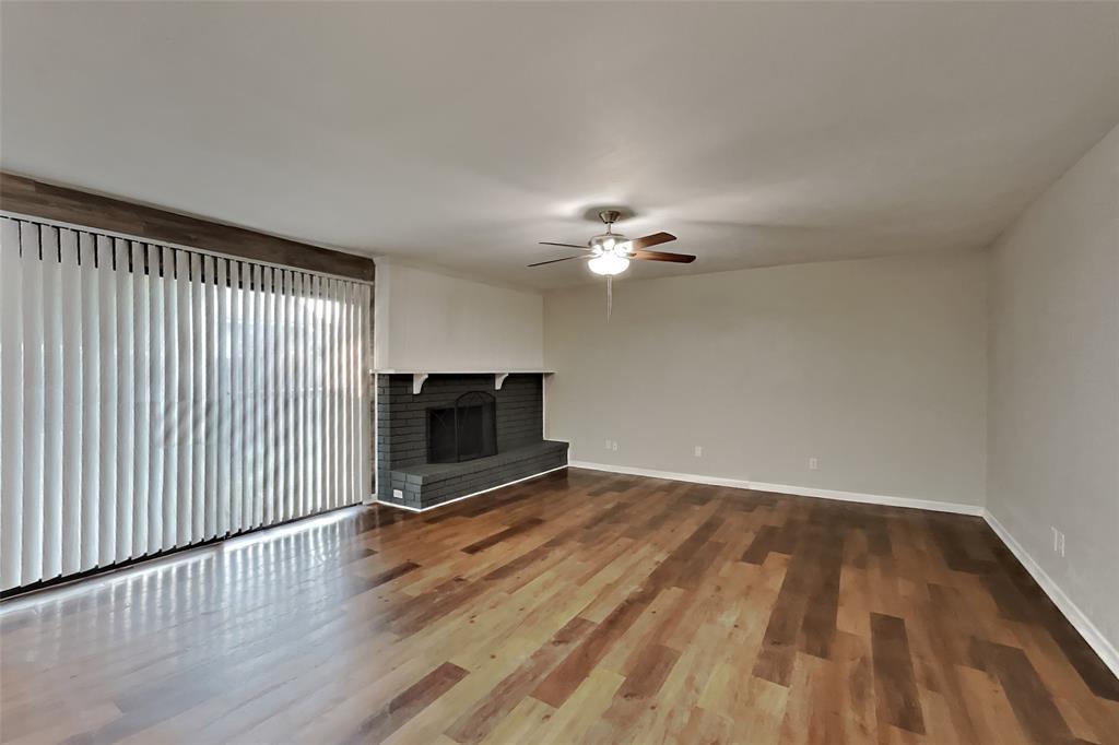 4644 Ringgold Lane Property Photo 2