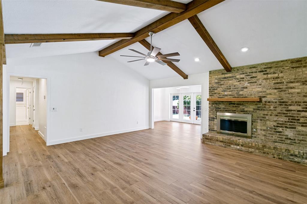4036 Los Robles Drive Property Photo 1