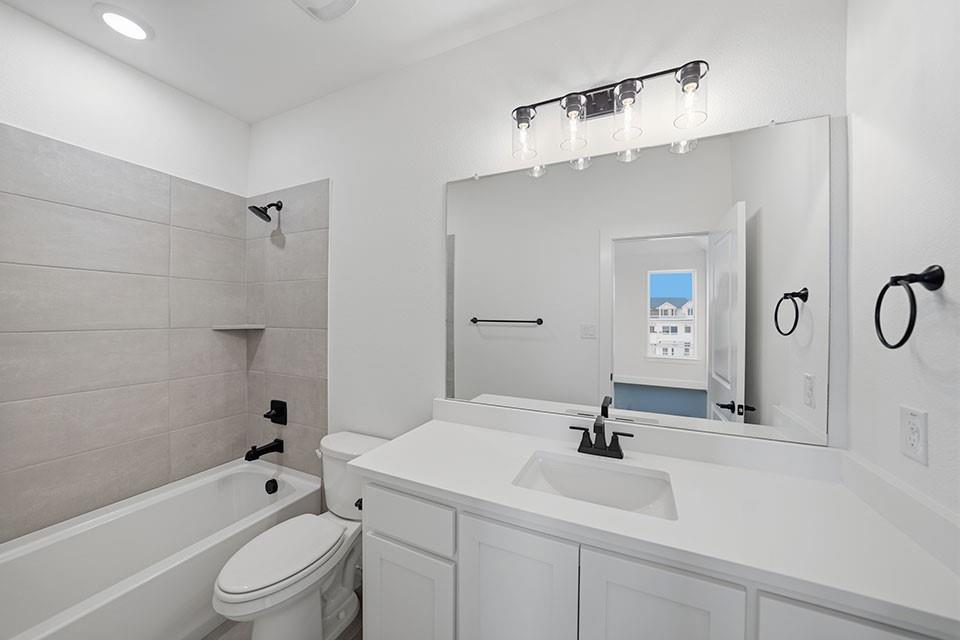 205 Hunters Glen Way Property Photo 28