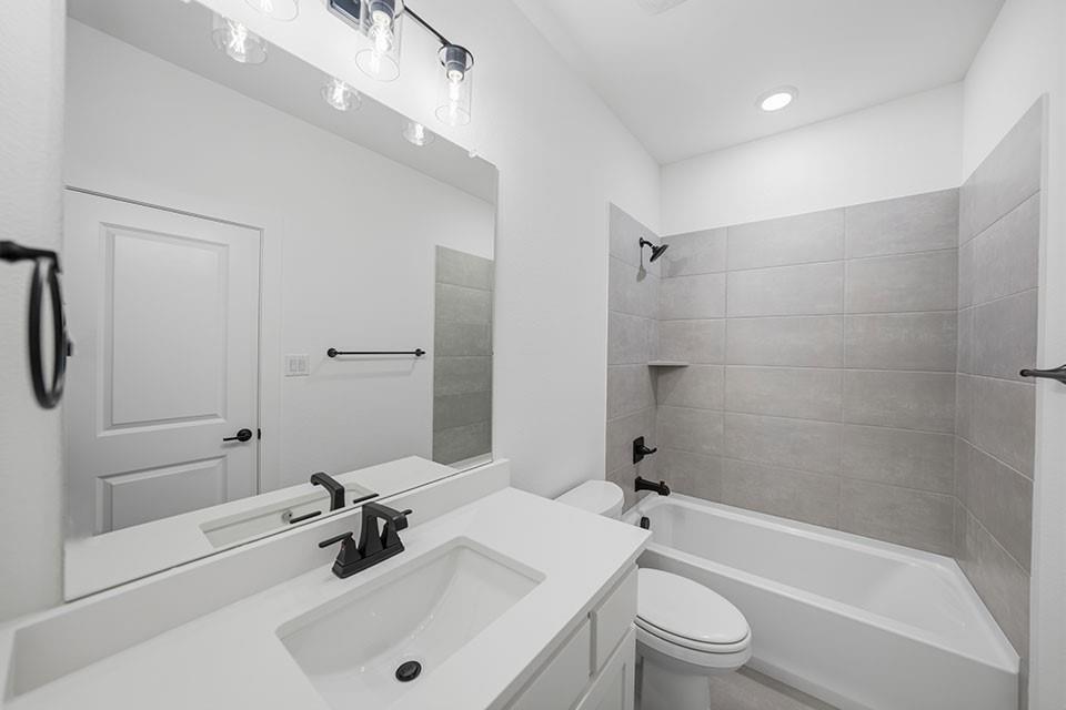 205 Hunters Glen Way Property Photo 30
