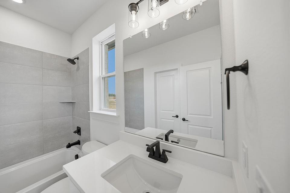 205 Hunters Glen Way Property Photo 32