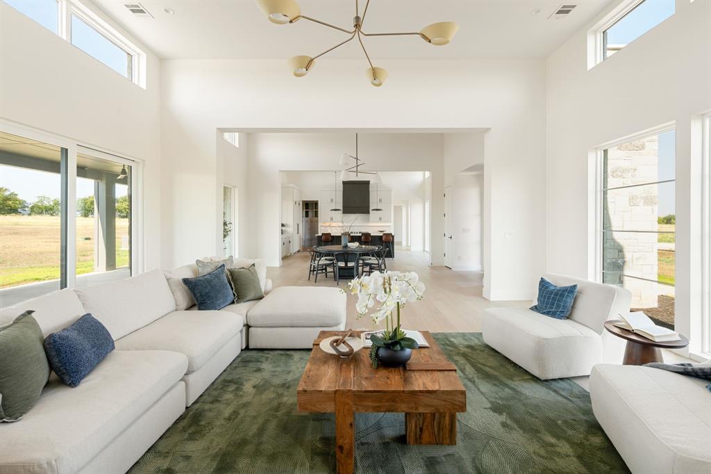 920 Waters Edge Property Photo 14