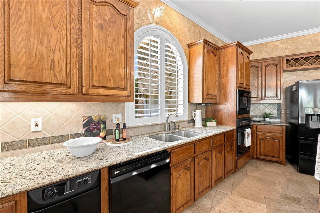 6301 Mesa Ridge Drive Property Photo 8
