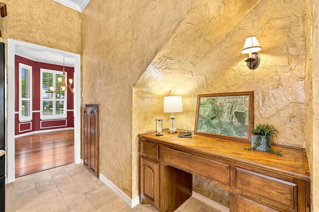 6301 Mesa Ridge Drive Property Photo 9
