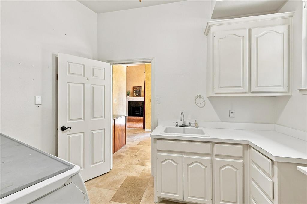 6301 Mesa Ridge Drive Property Photo 16