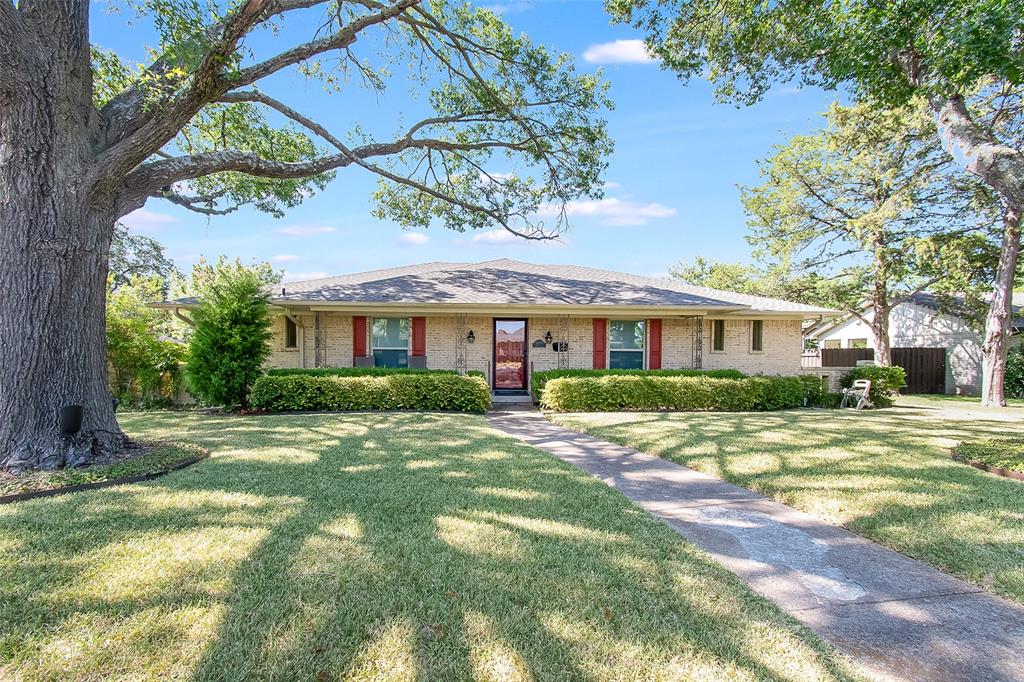 10856 Carissa Drive Property Photo 1