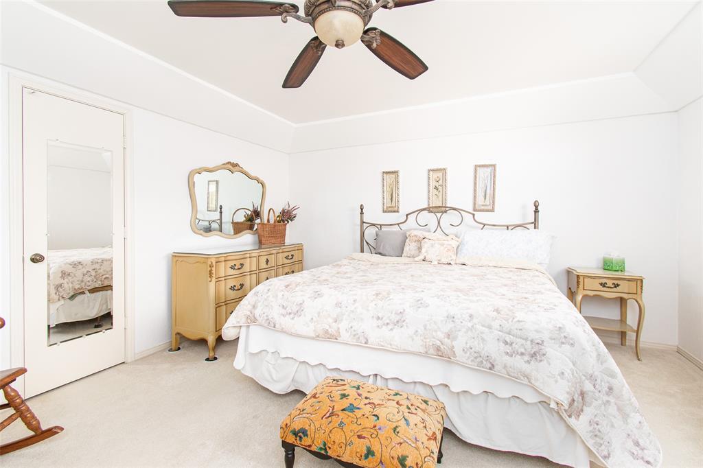10856 Carissa Drive Property Photo 18