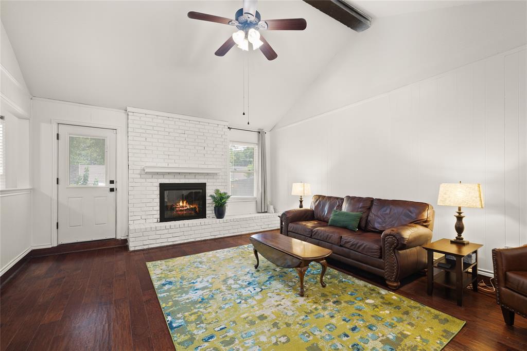 5710 Valley Ridge Court Property Photo 3