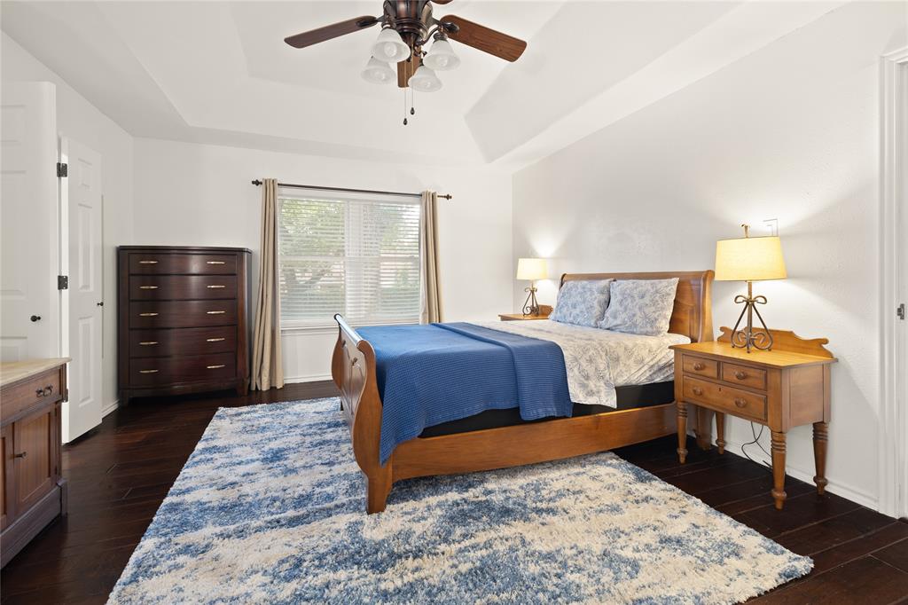 5710 Valley Ridge Court Property Photo 4