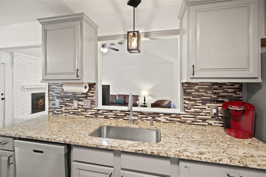 5710 Valley Ridge Court Property Photo 8