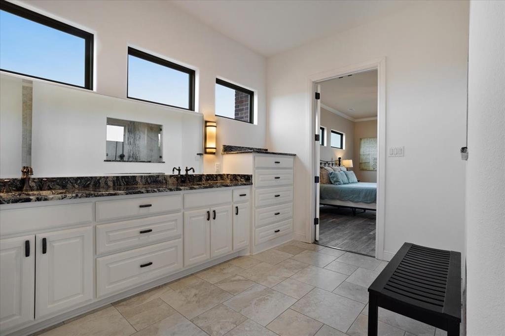 8636 Morgan Road Property Photo 15