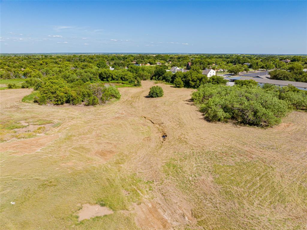 000 Sunset Boulevard Property Photo 18