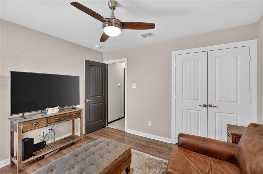 11820 Champion Creek Drive Property Photo 16